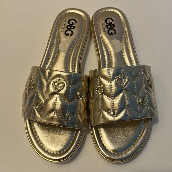 GBG Los Angeles Metallic Gold Quilted Sandals - Picture 6 of 16